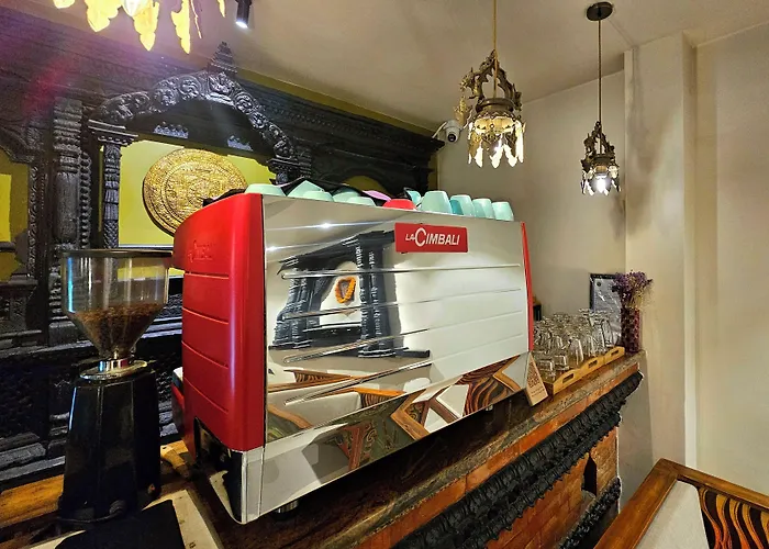 Hotel Swarga Heritage - A Traditional 3*